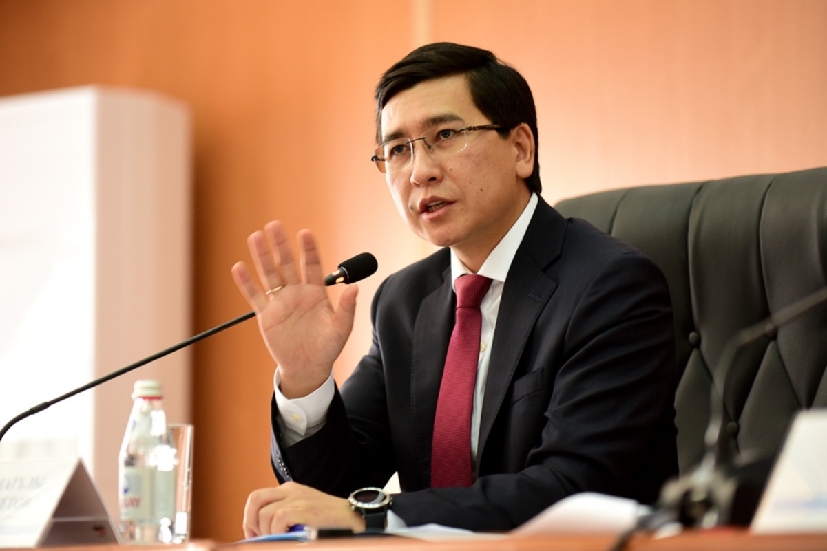 Аймағамбетов бекіткен «Алтын белгіге» үміткерлер үшін енгізген талапты жаңа министр алып тастамақ