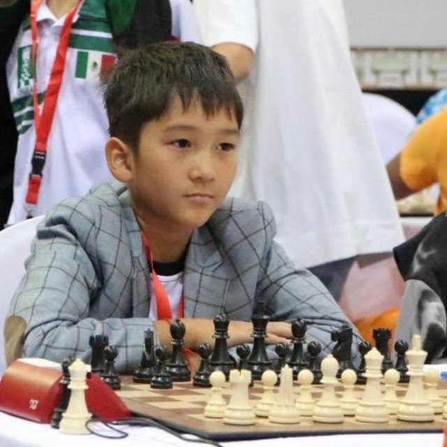 10 жастағы оқушы шахматтан әлем чемпионы атанды
