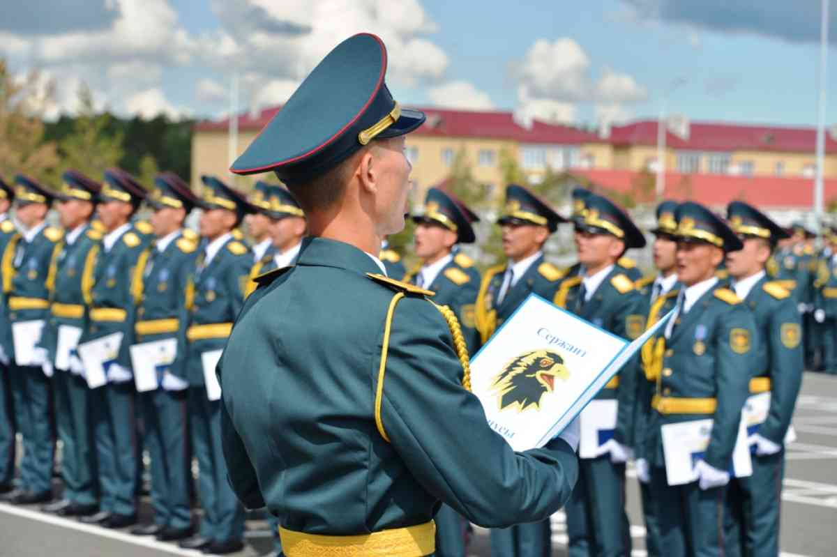 Жамбылда танымал әндерді шығарған жігіт әскери борышын өтеп жүр