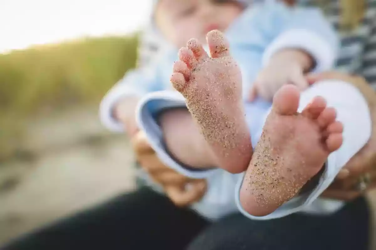 Балаңыздың суретін әлеуметтік желіге жүктеу қауіпті ме