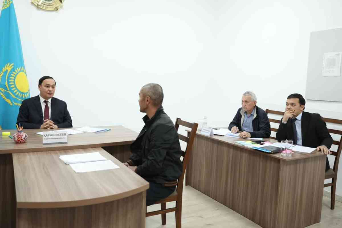 Облыс әкімі азаматтарды жеке мәселелері бойынша қабылдады