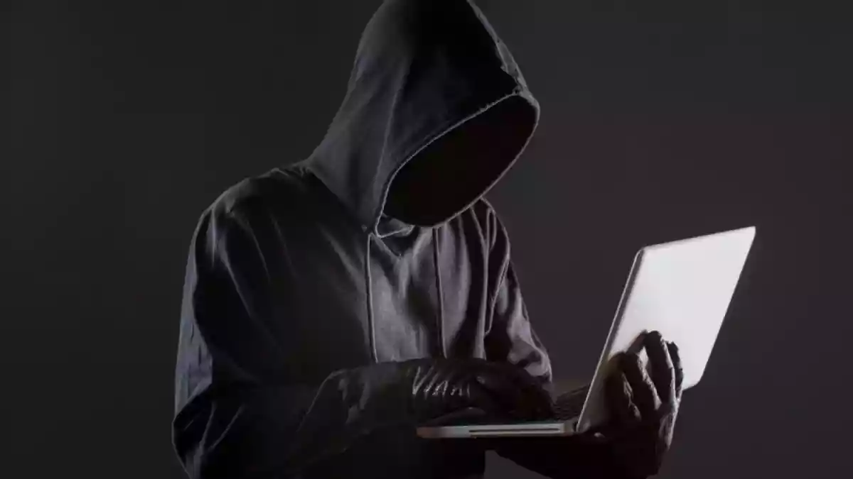 БҚО-да алаяқтар мұғалімнің атына 9 млн теңге несие рәсімдеген