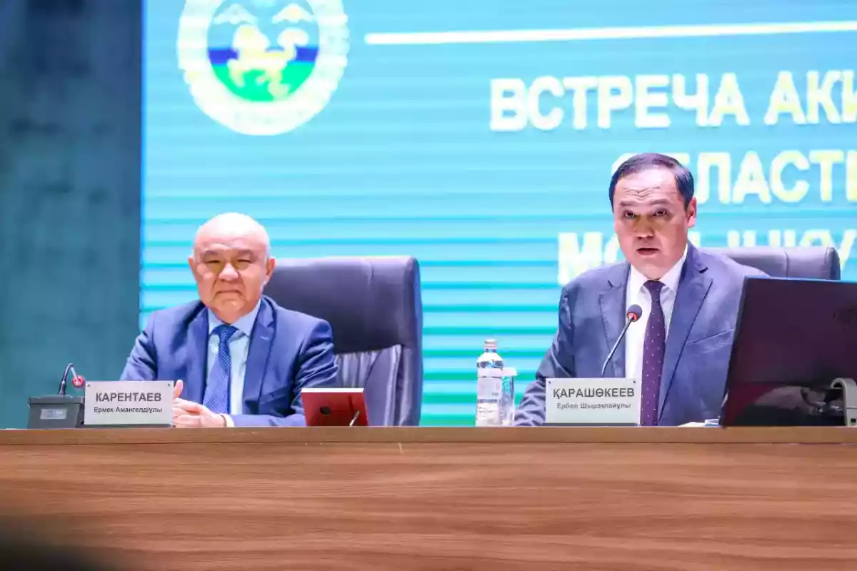 Президент Жарлығы: Облыс әкімі мойынқұмдықтармен кездесті