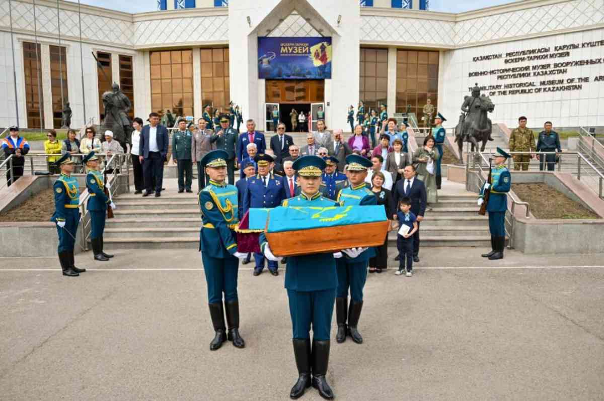 Ұлы Отан соғысында қаза тапқан қазақстандық жауынгердің сүйегі елге жеткізілді