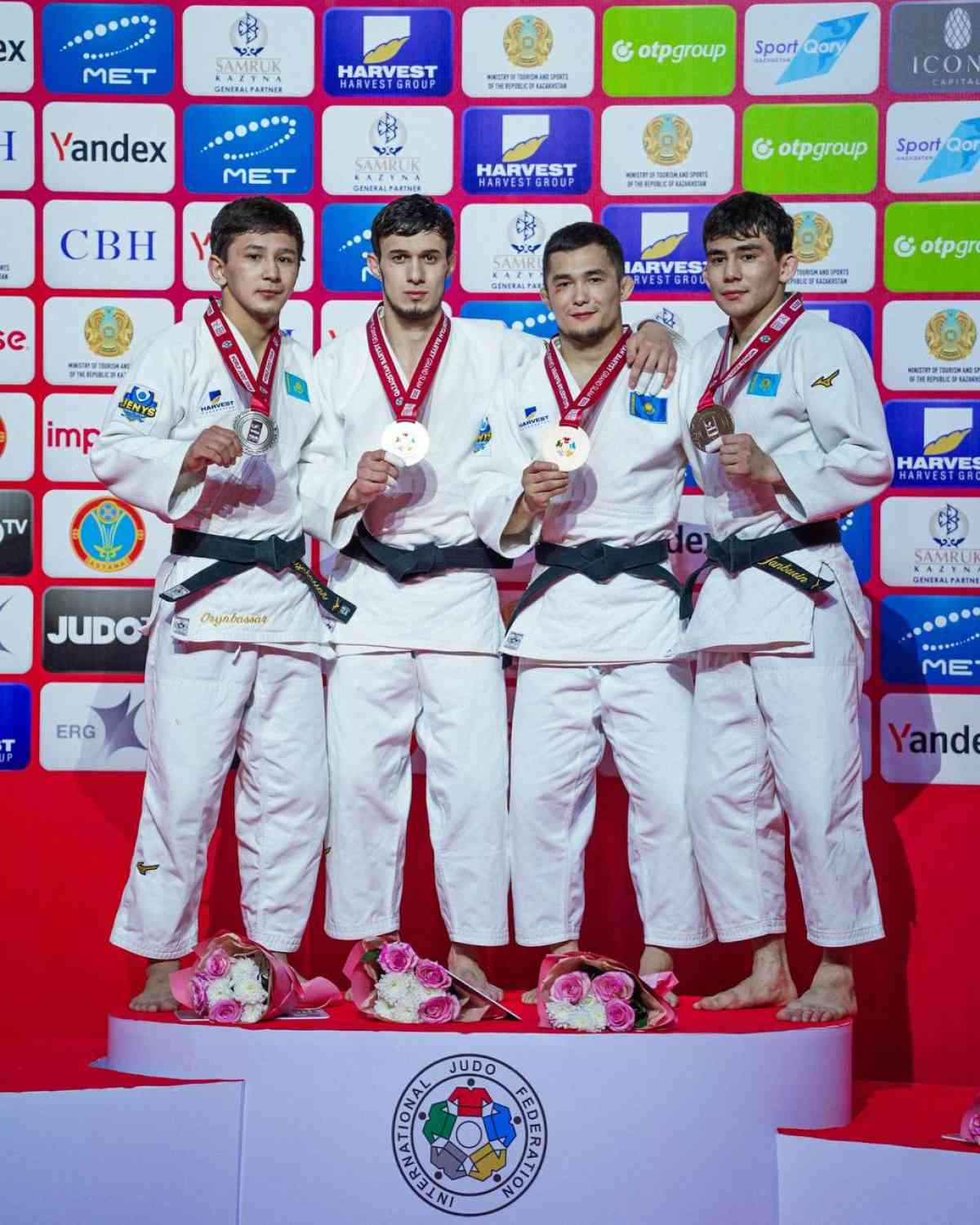 Qazaqstan Barysy Grand Slam: Қазақстан құрамасы алғашқы күнде төрт жүлде жеңіп алды