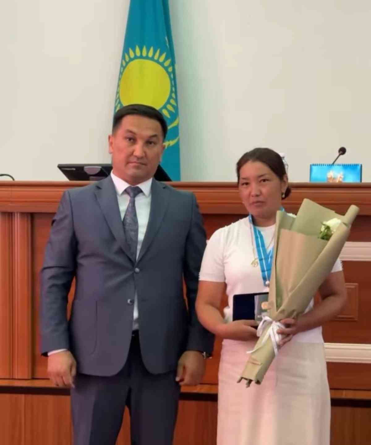 Сарысуда көпбалалы аналарға ерекше құрмет көрсетілді