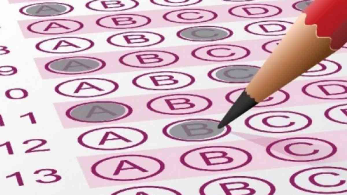 ҰБТ: ережені бұзған  212 адамның нәтижесі жойылды