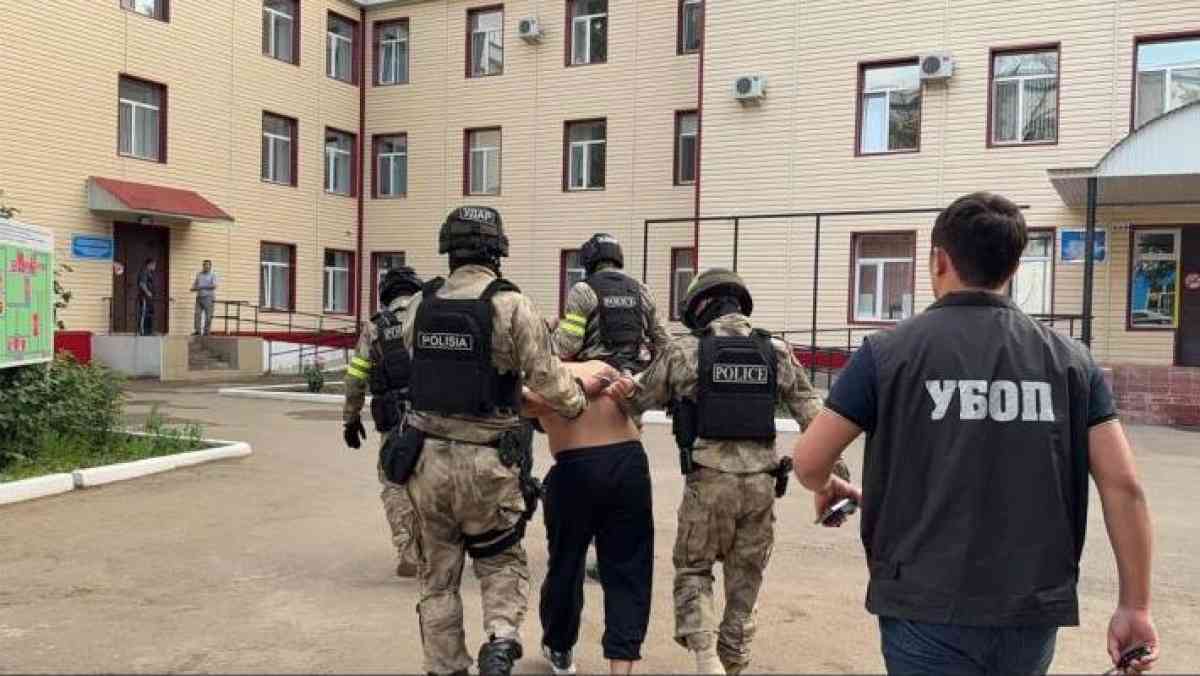 Оралда түнгі клуб күзетшілерінің қылмыстық әрекеттері әшкереленді