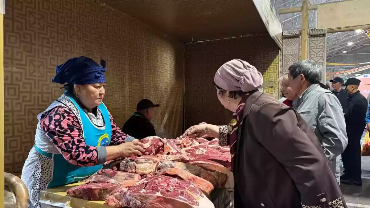 Астанада Жамбыл облысының ауыл шаруашылығы өнімдерінің жәрмеңкесі өтіп жатыр