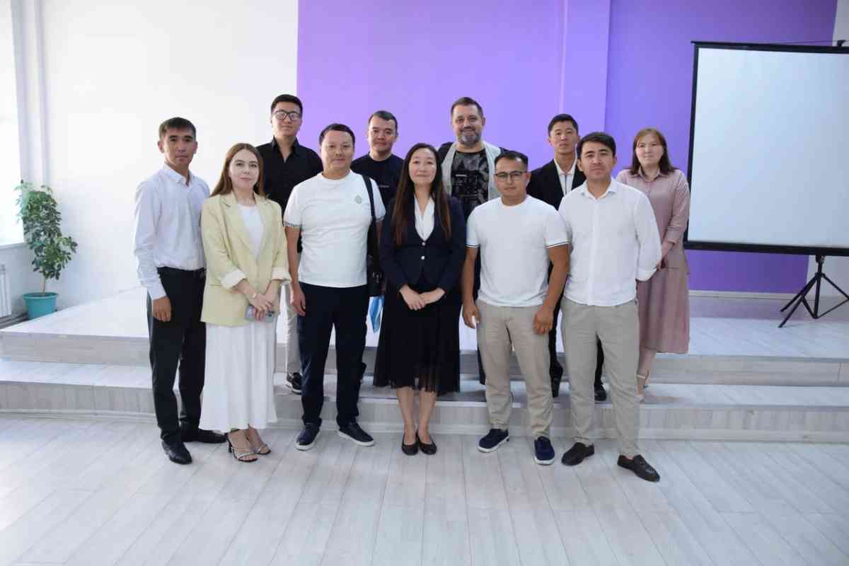 Тараздық 400 студент Венгрияда тегін білім алады