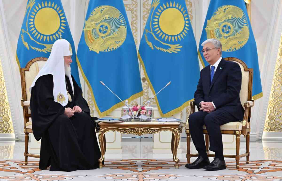 Қасым-Жомарт Тоқаев Мәскеу және бүкіл Ресей патриархы Кириллмен кездесті