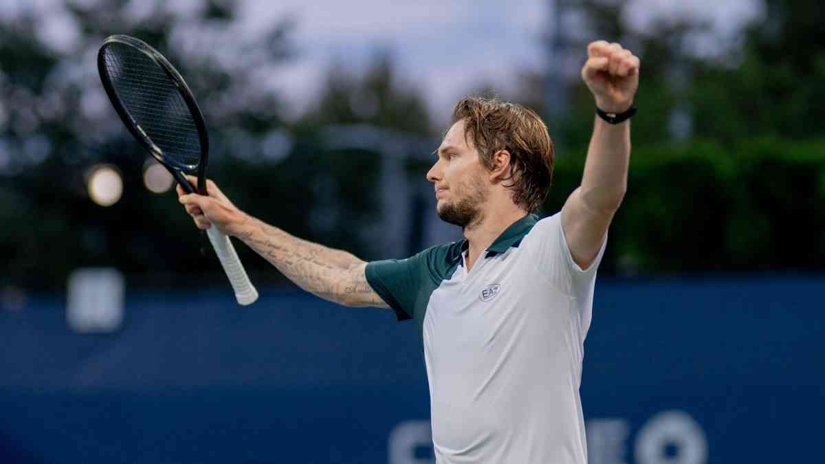 Александр Бублик Ханчжоудағы ATP 250 турнирінде чемпион атанды