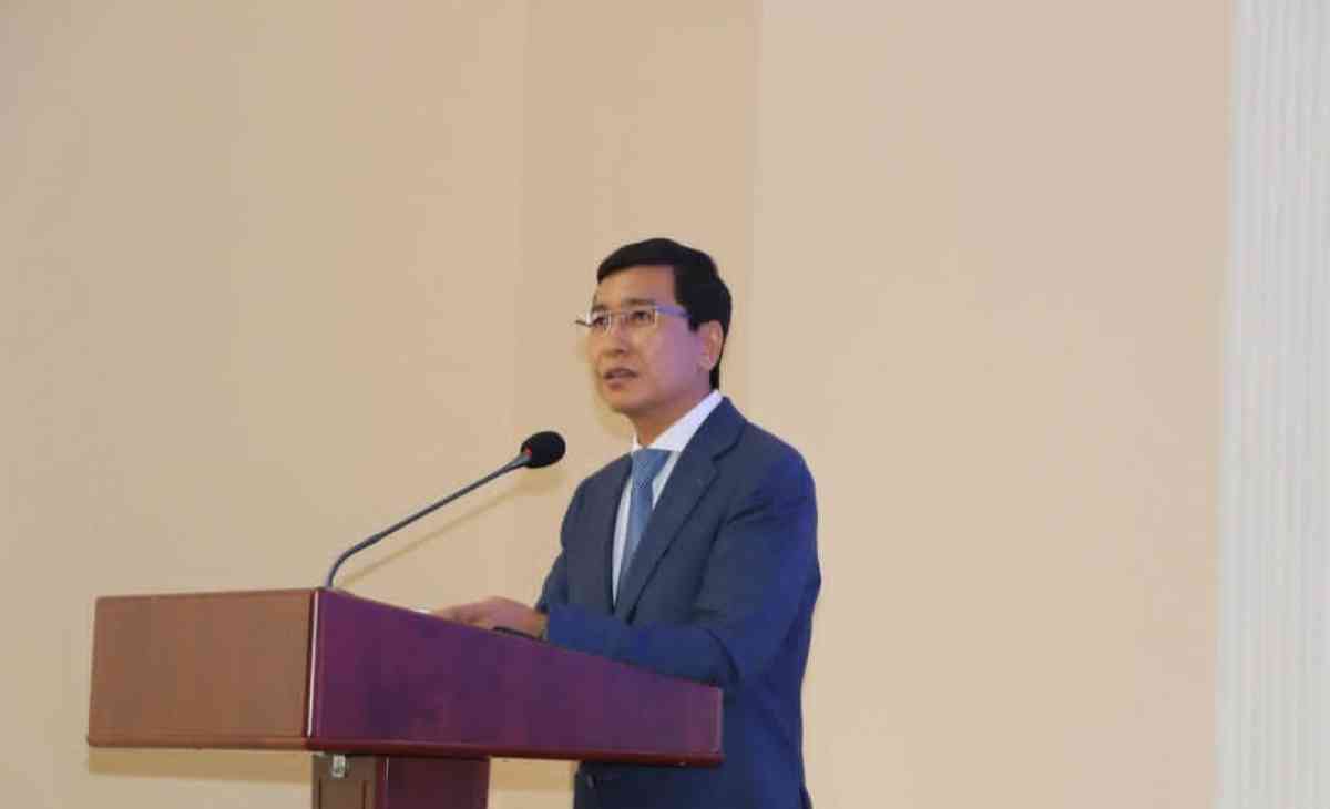 Асхат Аймағанбетов: мұғалім блогер, күзетші, мобилограф болмауы керек