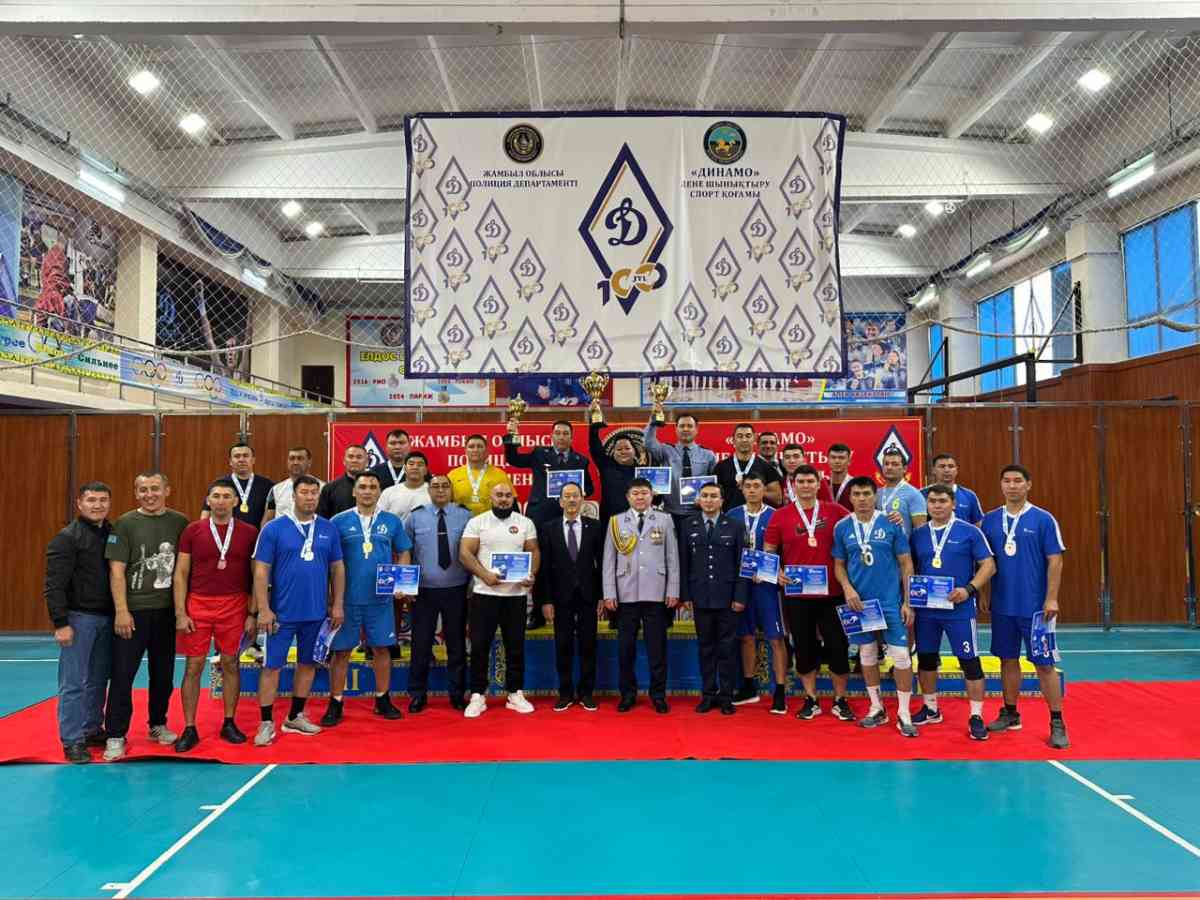 Жамбылдық полицейлер таяқ тартты