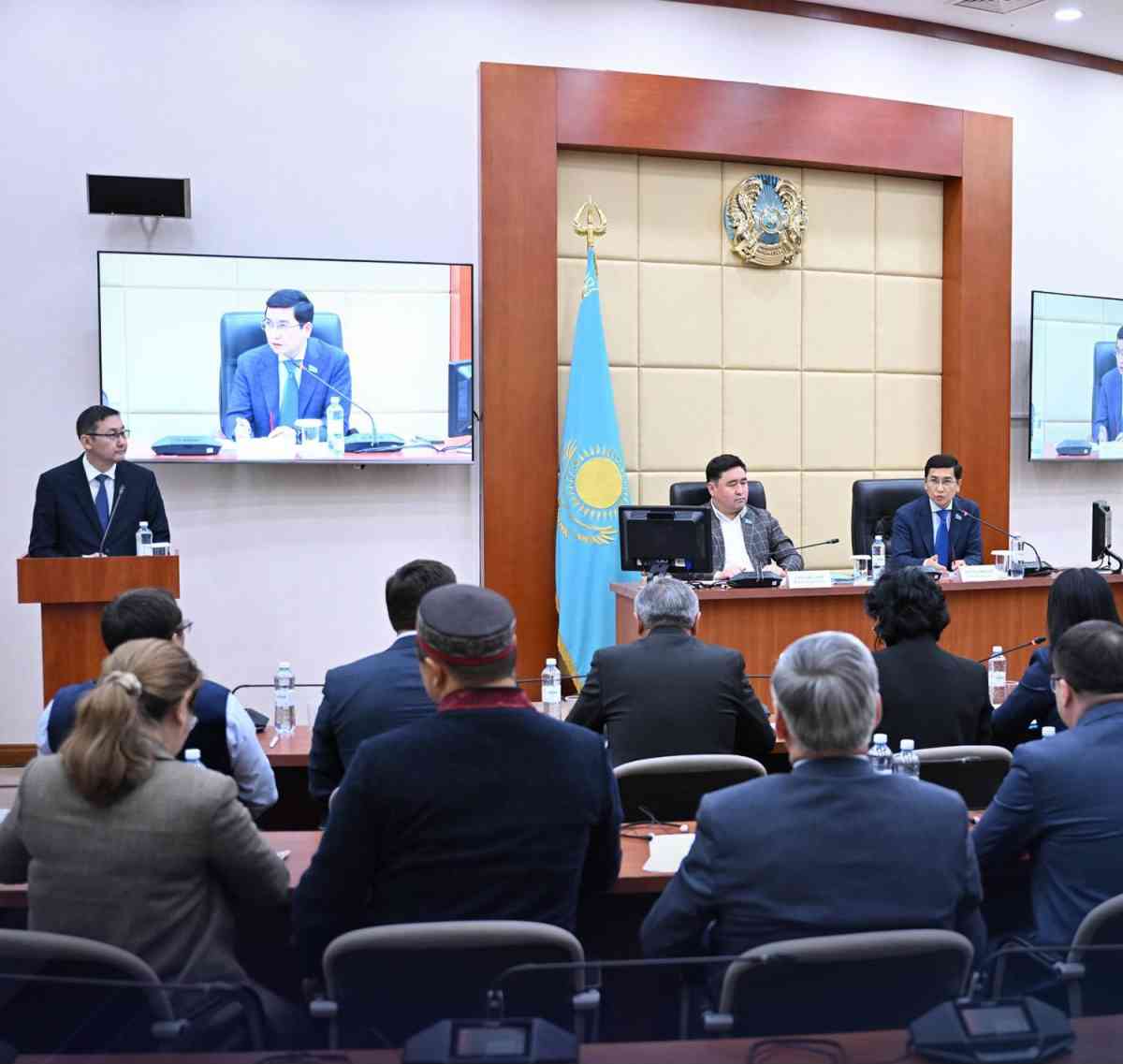 Мәжілісте денсаулық сақтау туралы заң жобасы таныстырылды: не өзгереді