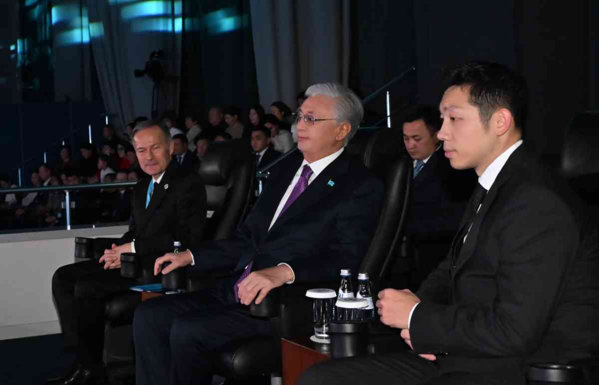 Мемлекет басшысы Үстел теннисінен Қазақстан Республикасы Президентінің ашық кубогына барды