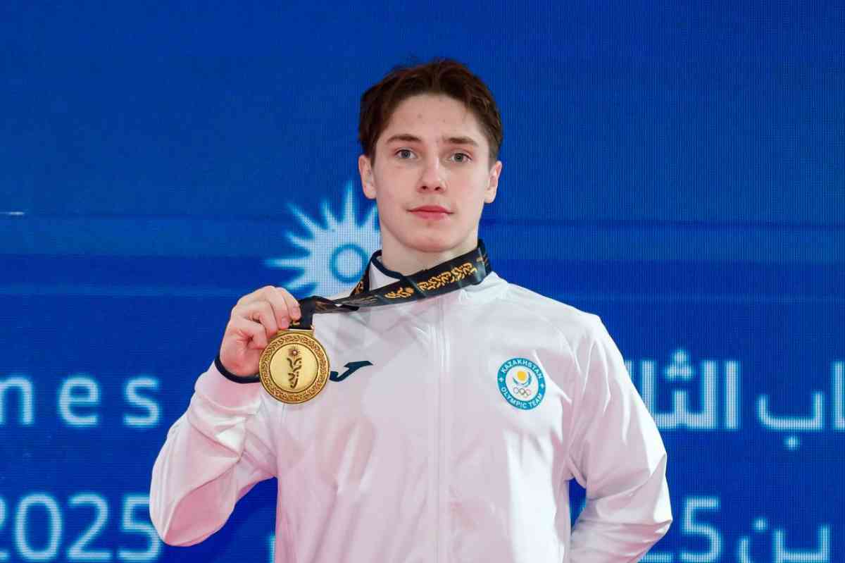 Тез секіреді үлкен жопа бар сикке Жалаңаш ингуш әйелінің суреті