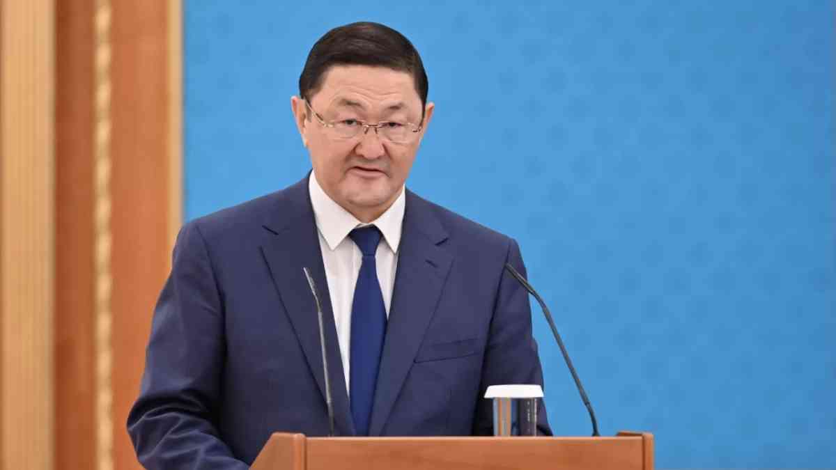 Бас прокуратура қаза тапқан және жарақат алған сарбаздардың аналарын қабылдайды