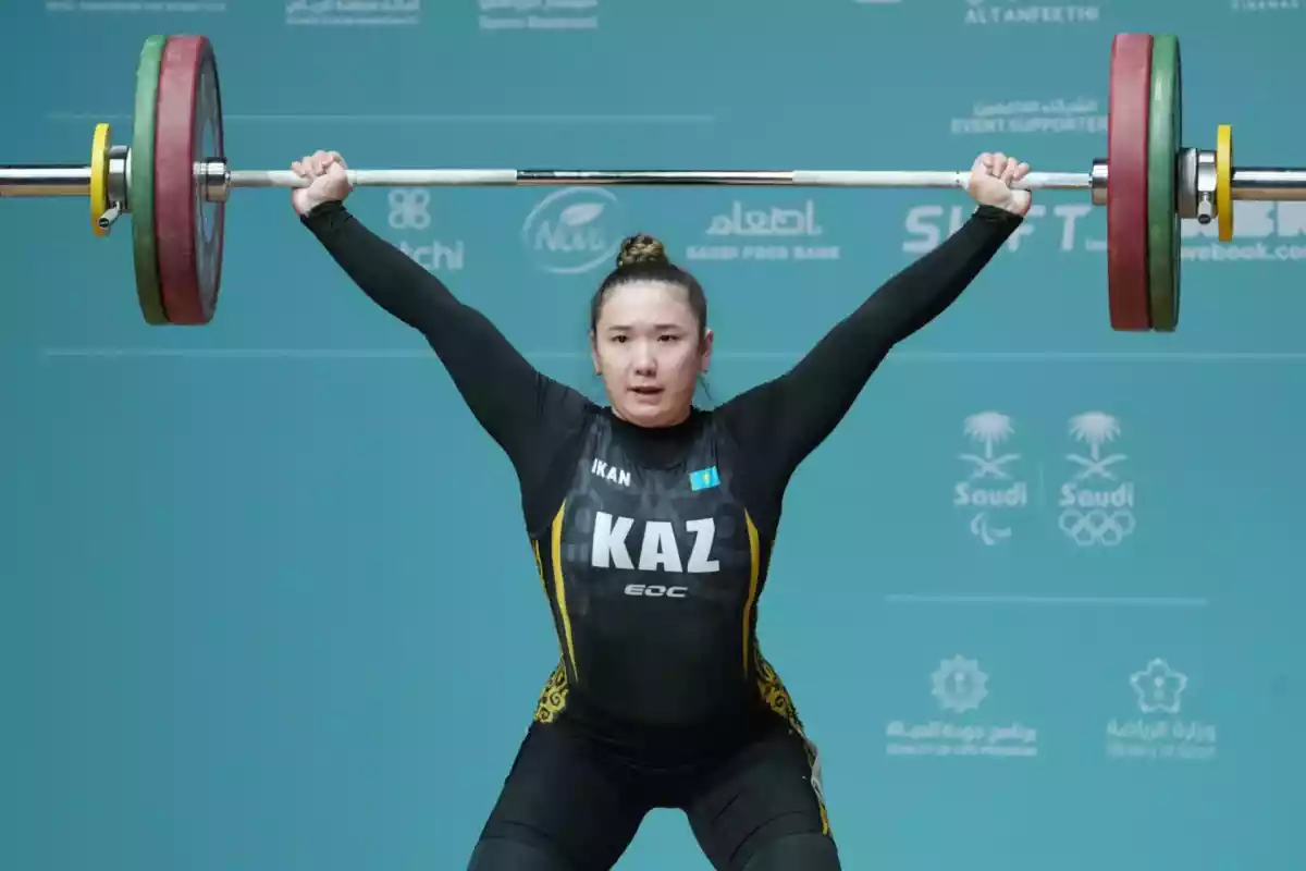 Ауыр атлет Аянат Жұмағали Ислам ынтымақтастығы ойындарында екі қола медаль жеңіп алды