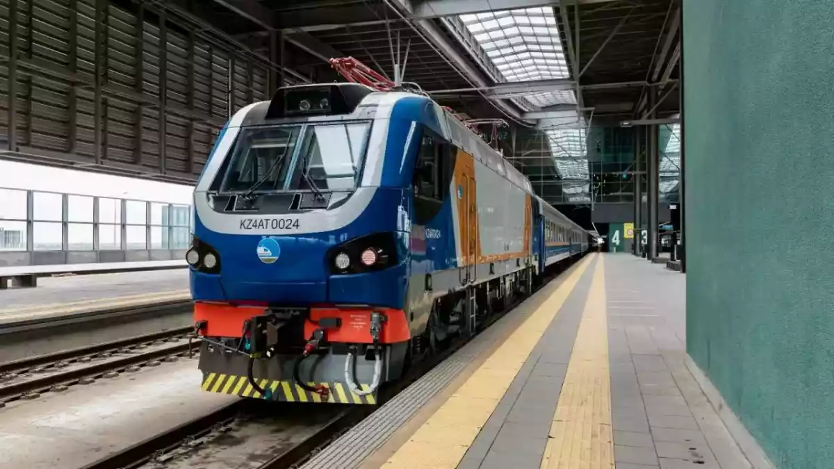 Атырау – Алматы бағыты бойынша енді пойыз күн сайын қатынайды