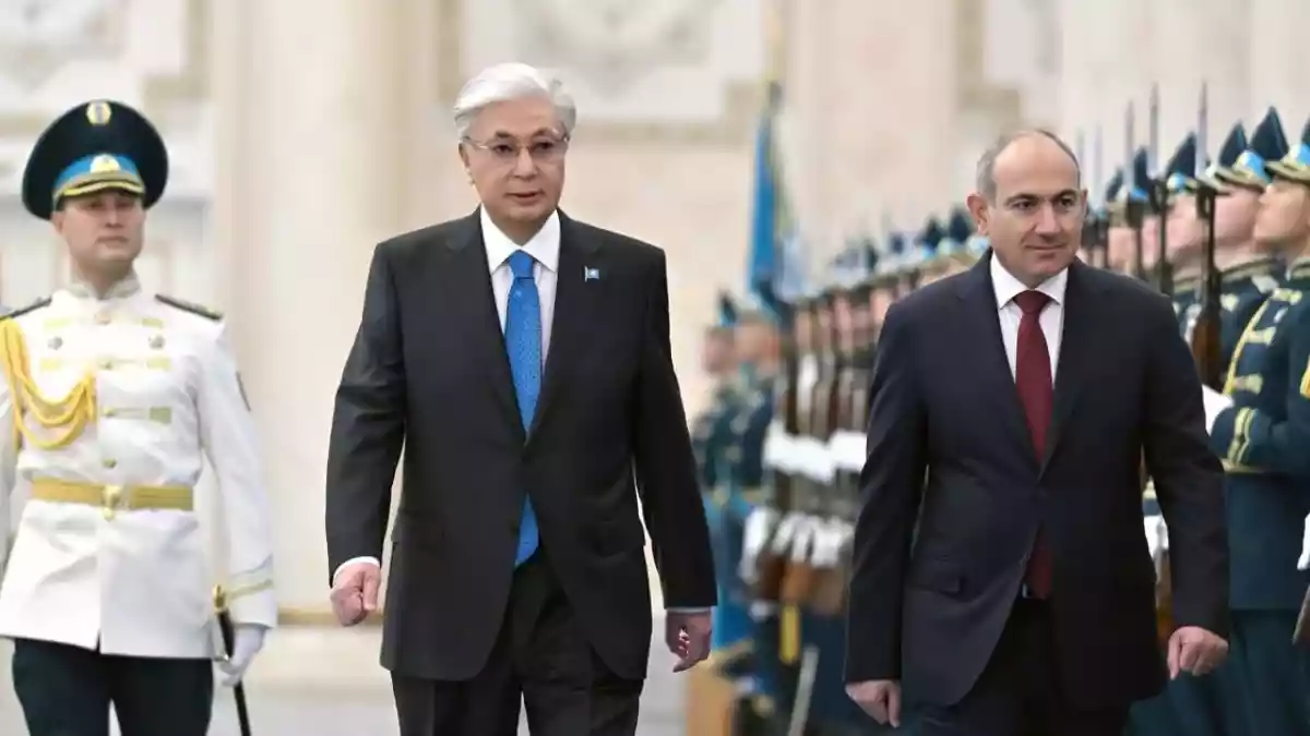 Тоқаев Ақордада Армения премьер-министрі Никол Пашинянды қарсы алды