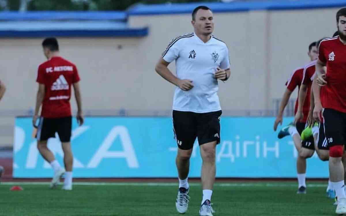 «Қайсар» футбол клубының бапкері ауысты