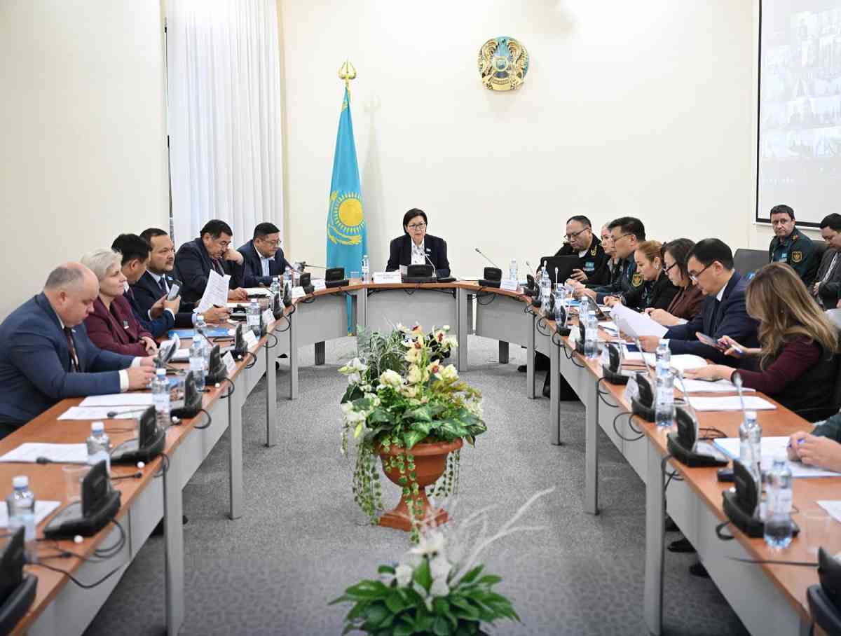 Мәжілісте әскери кафедралардағы дайындық сапасы талқыланды