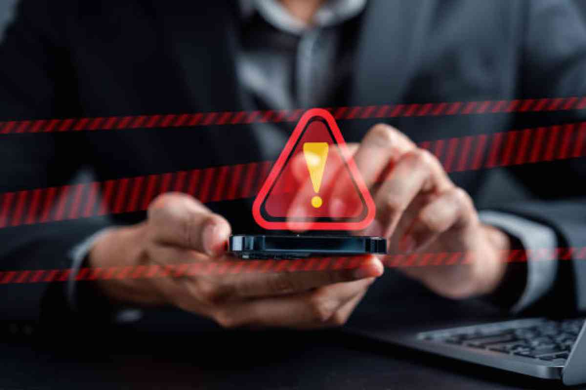 Цифрлық әлемдегі қылмыстар: интернет алаяқтарының әрекеттері