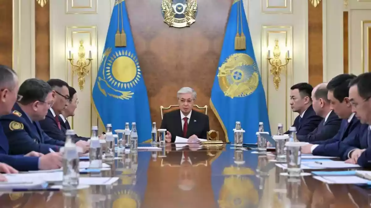 Мемлекет басшысы әскери және құқықтық тәртіп мәселелері бойынша кеңес өткізді