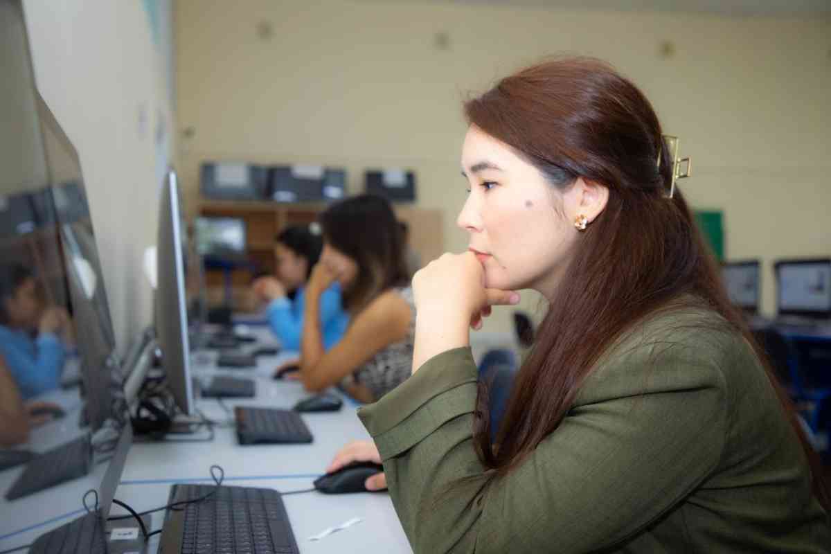 Елімізде 91 мыңнан астам мектеп мұғалімі тегін біліктіліктті арттыру курстарынан өтті