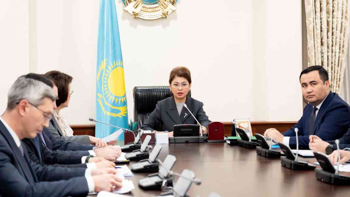 Үкіметте «Ауылда денсаулық сақтауды жаңғырту» ұлттық жобасының жүзеге асырылу барысы қаралды