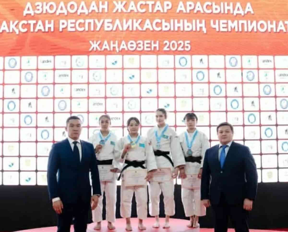 Жуалылық балуан қыз ел біріншілігінде жүлдегер атанды