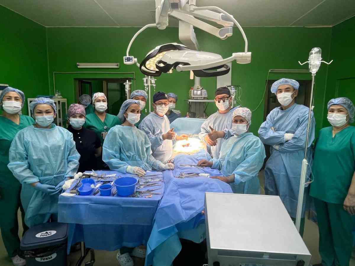 Қызылордада тұңғыш рет бір күнде үш бүйрек трансплантациясы жасалды