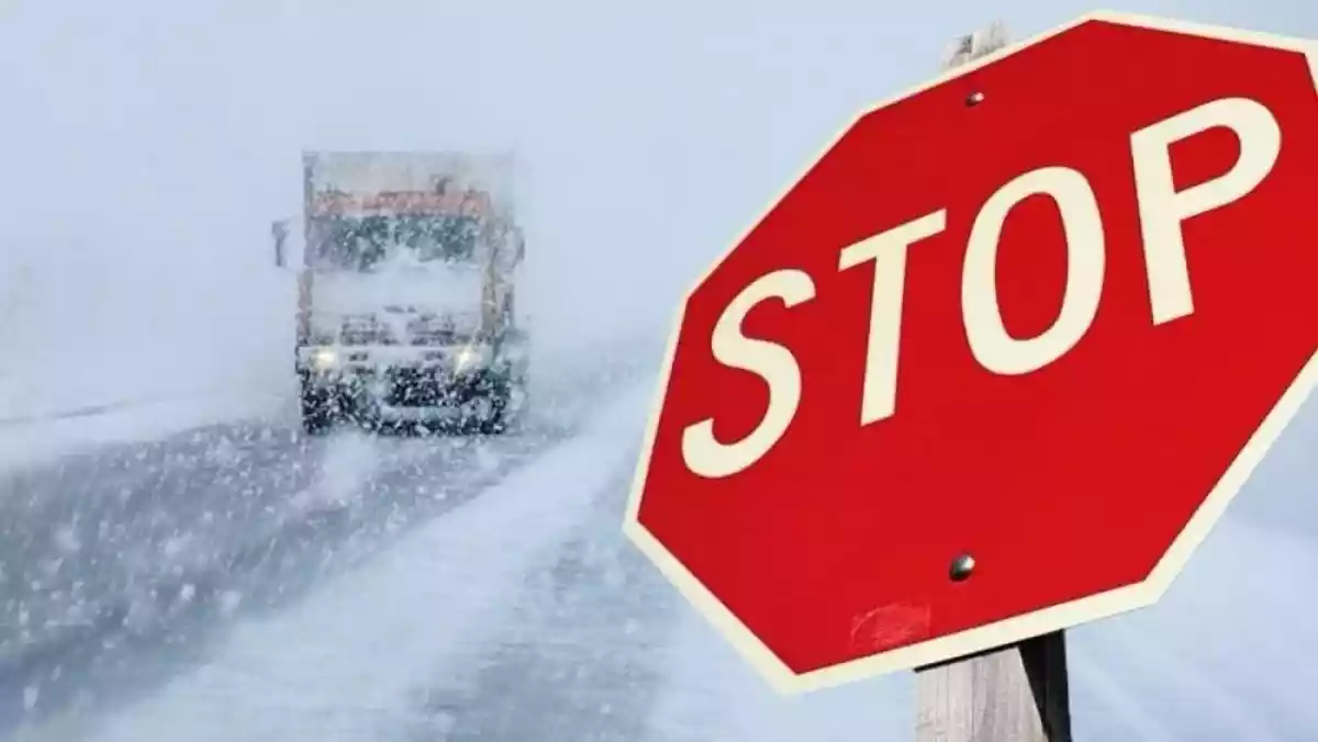 Қолайсыз ауа райында жолға шыққан жүргізушілерге айыппұл салынды