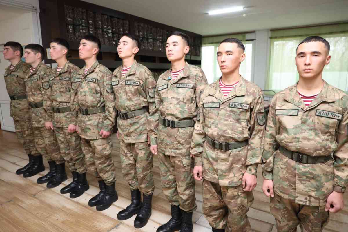 Таразда төрт егіз жұп бір бөлімде қызмет етуде