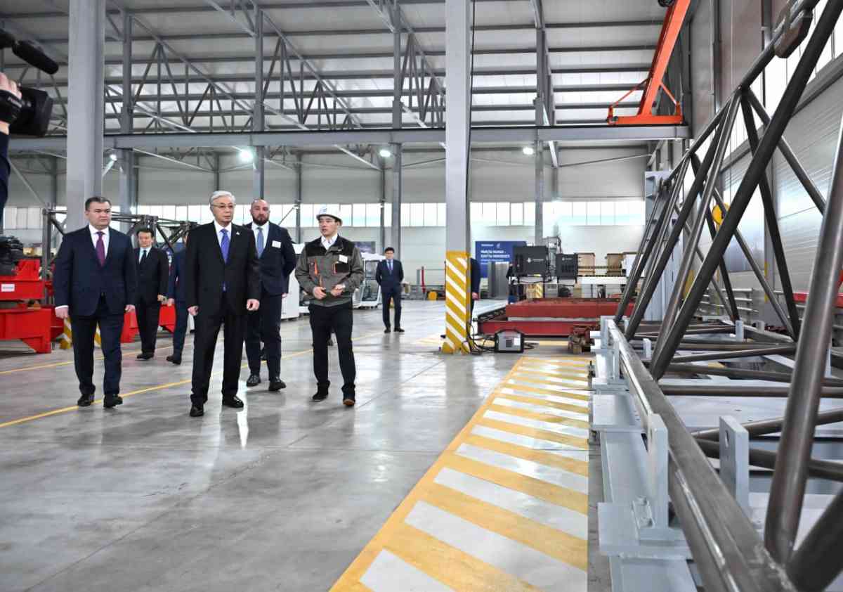 Президент Tausogar зауытында болды