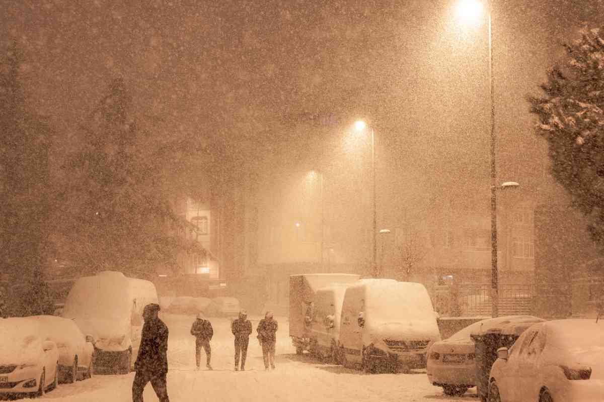 Бұрқасын, көктайғақ, қатты жел: Еліміздің бірнеше өңірінде дауылды ескерту жарияланды