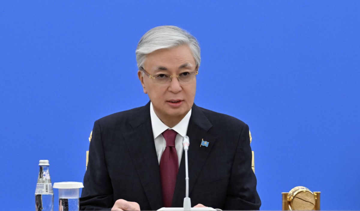 Мемлекет басшысы Жұмыс тобымен бірге конституциялық реформаға қатысты негізгі тәсілдерді талқылады