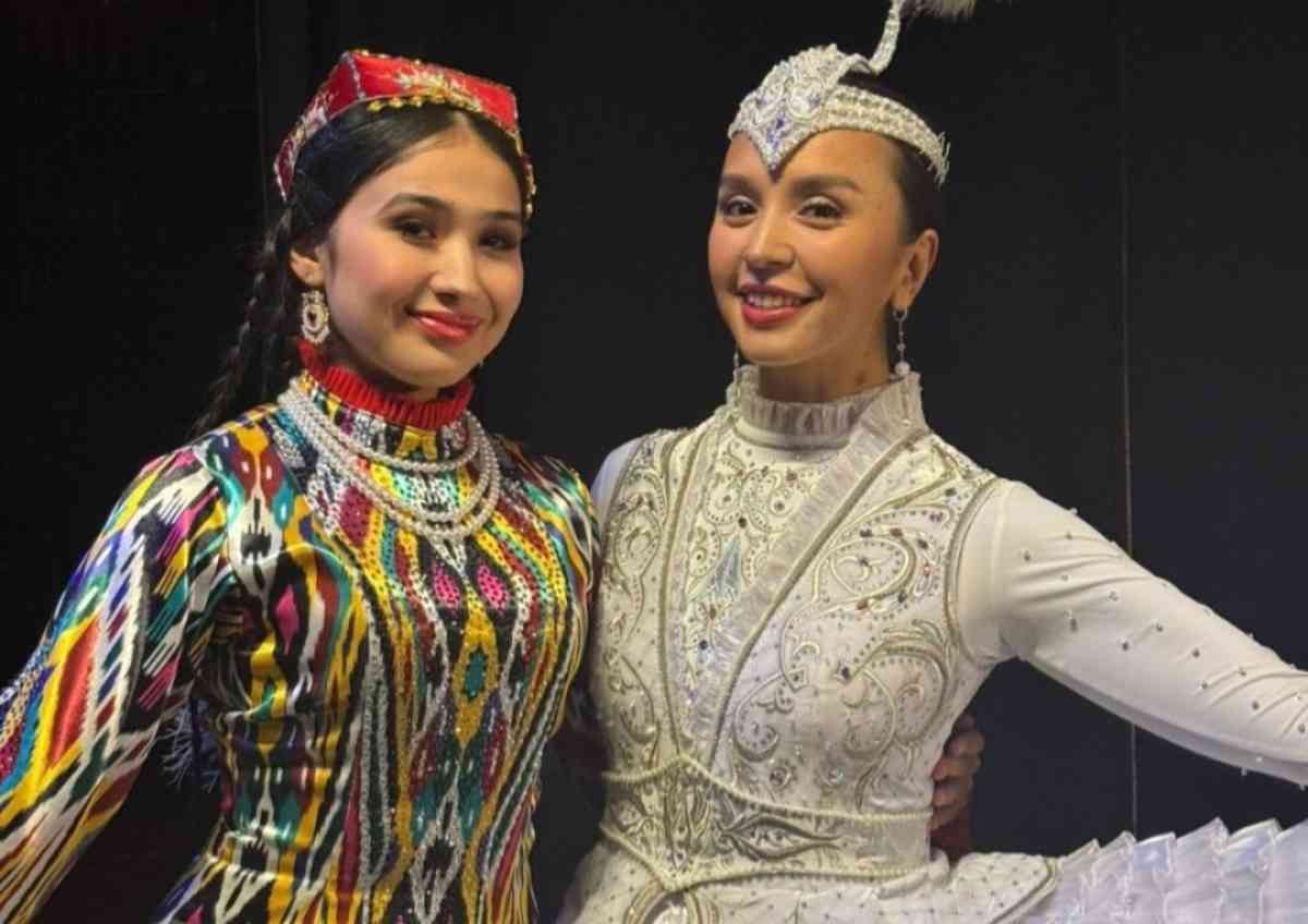 «Қазақконцерт» әртістері Венада өткен «Түркі апталығында» өнер көрсетті