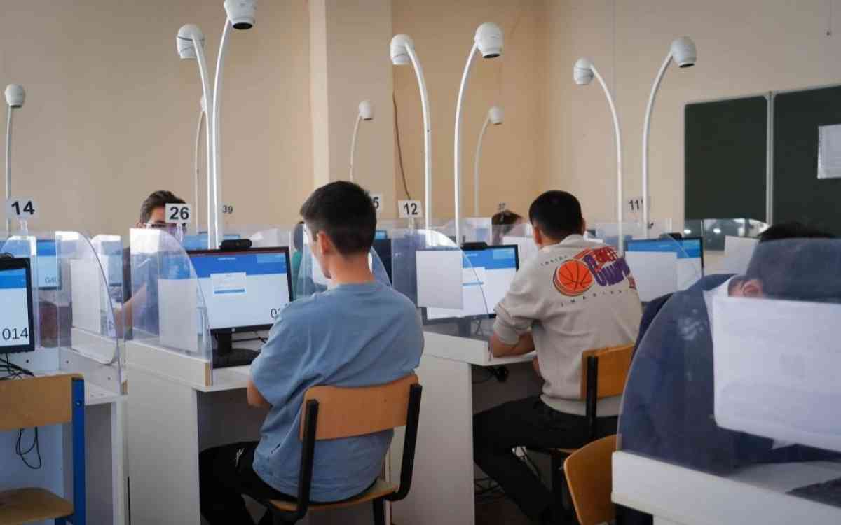 Ұлттық бірыңғай тестілеуге 90 мыңға жуық талапкер қатысты