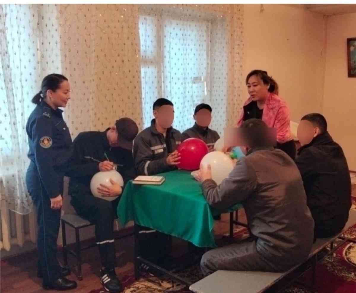 «Қиын жағдайдан шығу жолдары: психологиялық қолдаудың маңызы» тақырыбында тренинг ұйымдастырылды