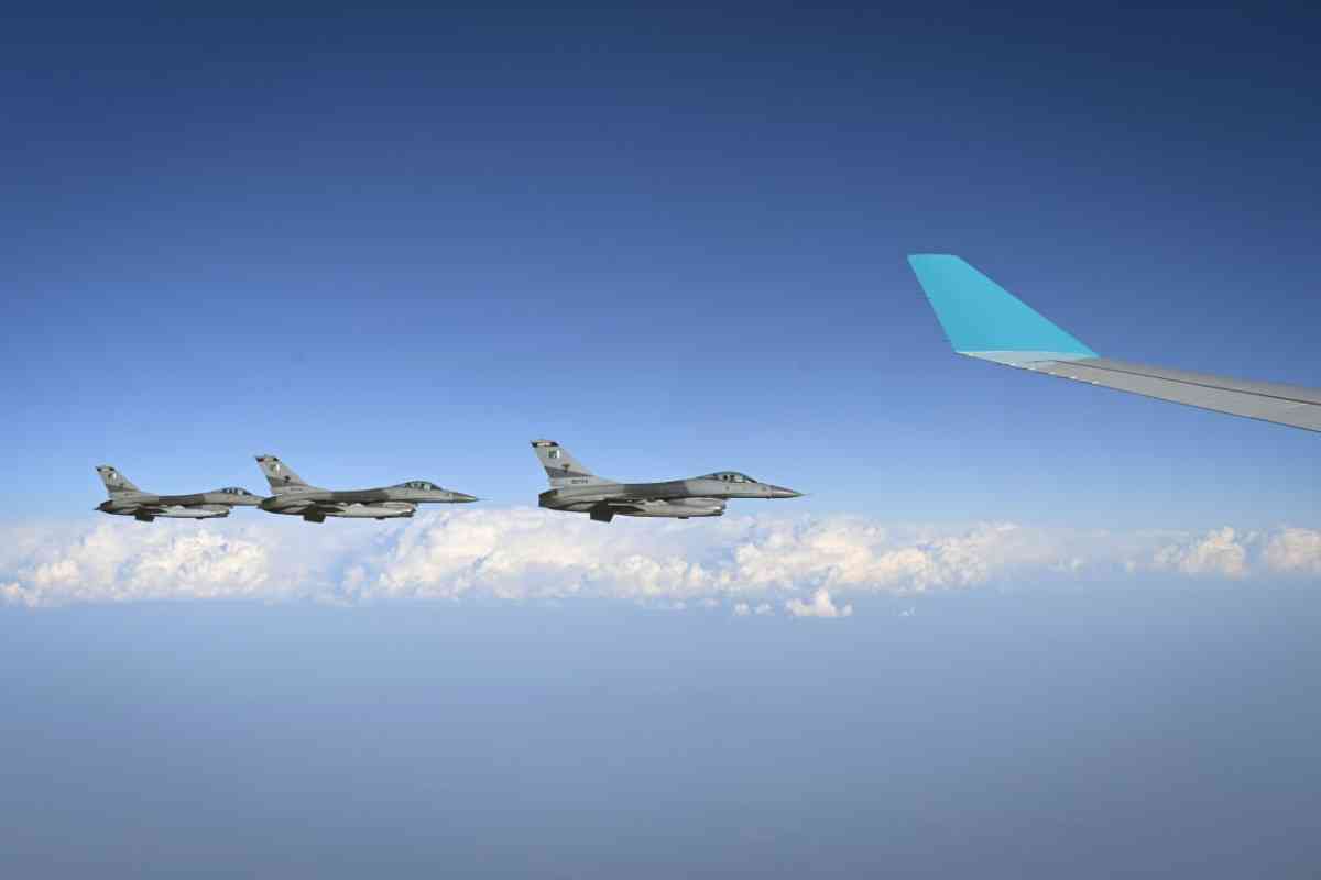 Президент Қасым-Жомарт Тоқаев Пәкістанға барды