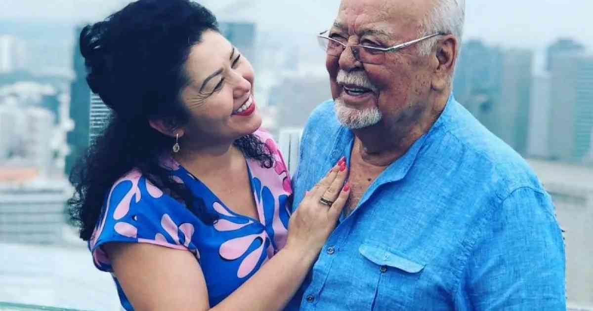 Бағдат Әшімова марқұм Асанәлі Әшімовке арнап жан тебірентерлік жазба жариялады