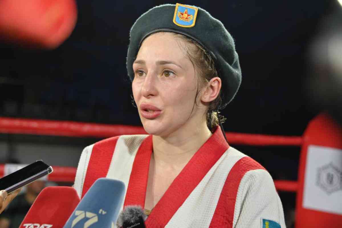 Ангелина Лукастың отбасы қара жамылды