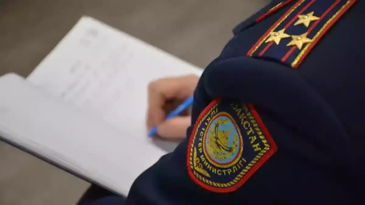 Жамбылда қос азаматтығы бар әйел елден шығарылды