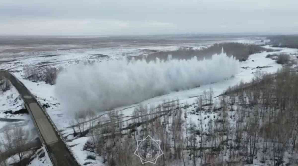 Шығыс Қазақстанда мұзды жару жұмыстары жүргізілуде