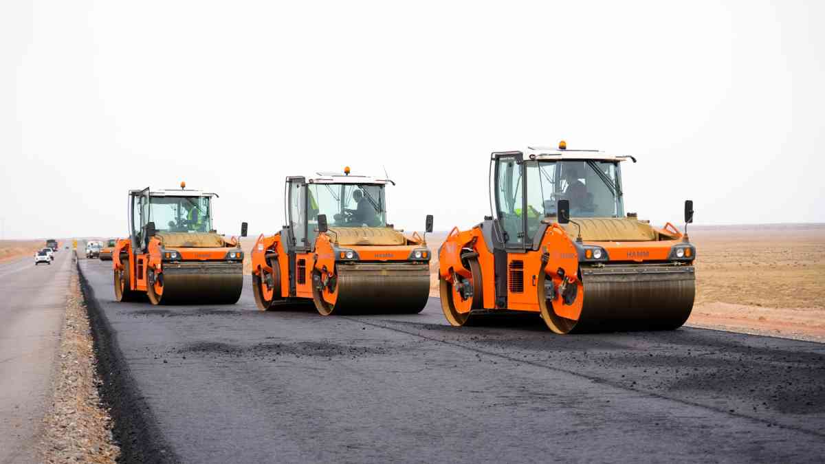 Көлік министрлігі: 2028 жылға дейін 10 мың шақырым жол жөнделеді