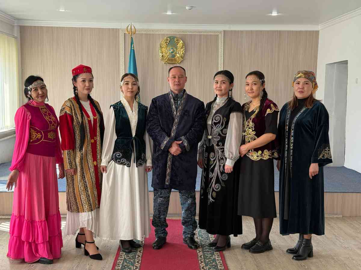 Қазақтың ұлттық киімдері туралы танымдық іс-шара ұйымдастырылды
