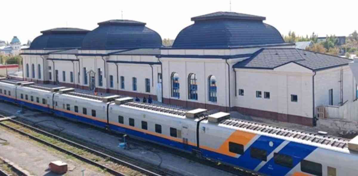 Елімізде 100-ден аса теміржол нысаны күрделі жөндеуден өтіп жатыр