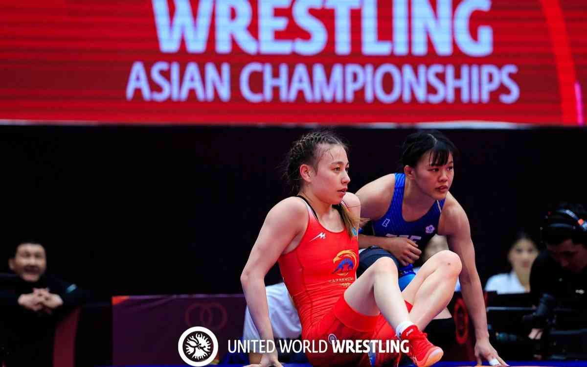 Азия чемпионаты: Екі қазақстандық спортшы қола медаль үшін күреседі